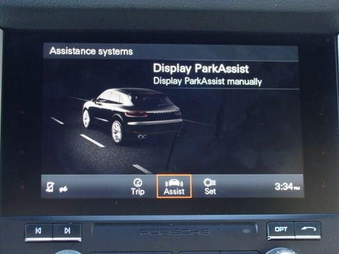 Used 2017 Porsche Macan S image 21