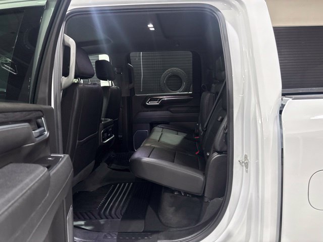 Used 2026 Chevrolet Silverado 2500 LTZ w/ LTZ Convenience Package AWD/4WD image 30