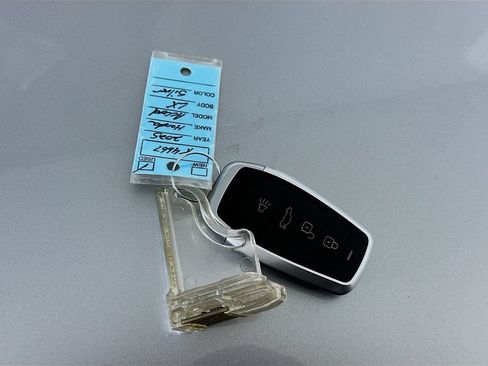 Used 2025 Honda Accord LX image 30