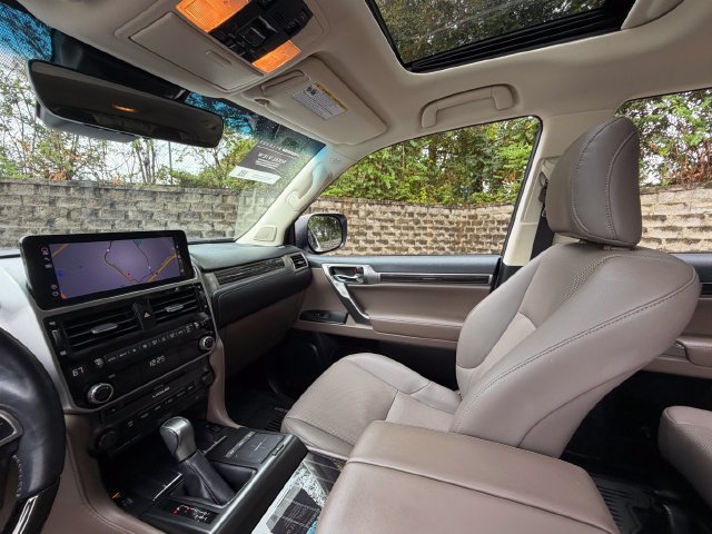 Certified 2023 Lexus GX 460 Premium w/ Accessory Package AWD/4WD image 28