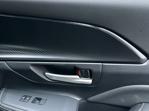 Certified 2025 Toyota Grand Highlander AWD Hybrid image 25