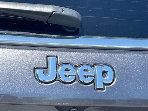 Used 2023 Jeep Compass Limited w/ Elite Group AWD/4WD image 21
