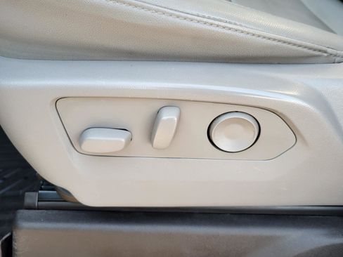 Used 2024 Chevrolet Silverado 2500 LTZ w/ LTZ Plus Package image 17