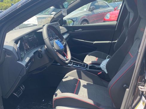 New 2025 Volkswagen GTI SE image 6