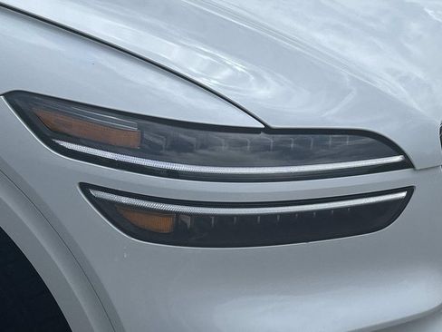 New 2026 Genesis GV70 2.5T Advanced AWD/4WD image 10