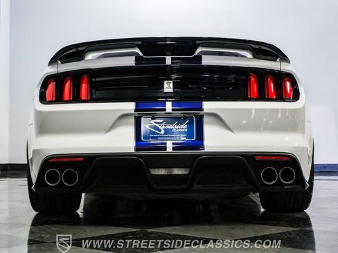 Used 2019 Ford Mustang Shelby GT350 w/ Technology Package RWD image 32