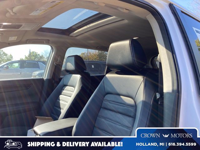Used 2025 Honda CR-V EX-L image 1