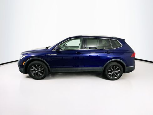 Used 2023 Volkswagen Tiguan SE FWD image 4