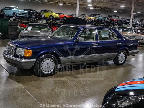 Used 1988 Mercedes-Benz 420 SEL image 4