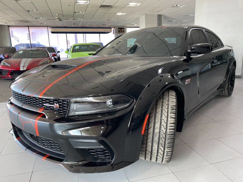 Used 2023 Dodge Charger Scat Pack image 3