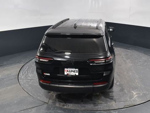 Used 2024 Jeep Grand Cherokee L Laredo image 42