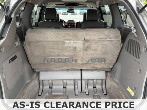 Used 2009 Toyota Sienna XLE Limited FWD image 16