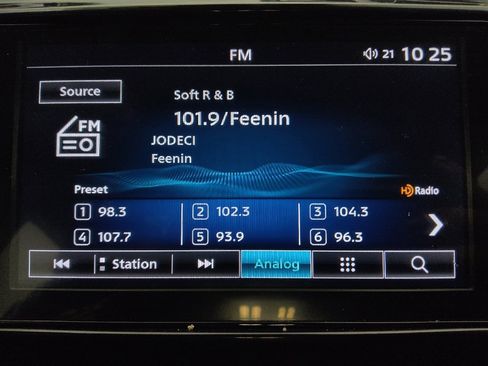 Used 2021 Mitsubishi Mirage ES image 25