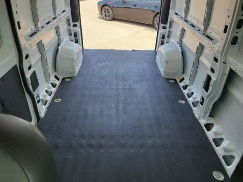Used 2025 RAM ProMaster 3500 w/ Convenience Group FWD image 15