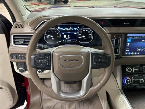 Used 2021 GMC Yukon Denali image 14