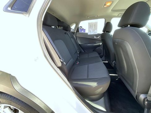 Certified 2023 Hyundai Kona SEL w/ Convenience Package AWD/4WD image 19