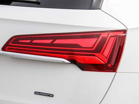 Used 2022 Audi Q5 2.0T Premium image 10