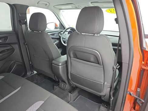 Used 2023 Chevrolet TrailBlazer LT w/ Convenience Package AWD/4WD image 44