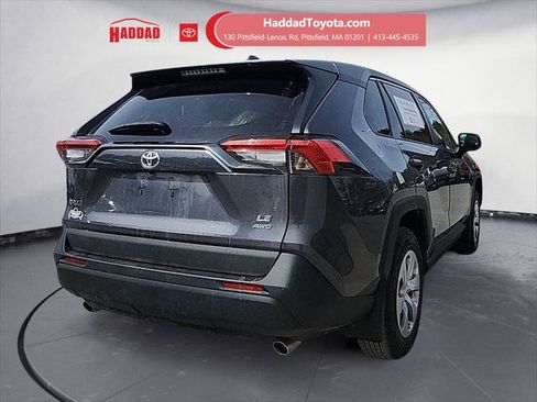 Certified 2022 Toyota RAV4 LE image 5