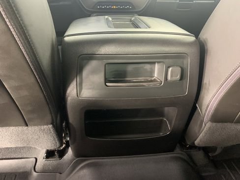 Used 2019 GMC Sierra 3500 Denali w/ Duramax Plus Package image 33