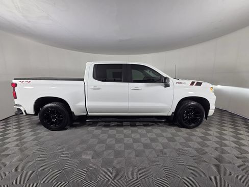 Used 2023 Chevrolet Silverado 1500 RST w/ Convenience Package II AWD/4WD image 4