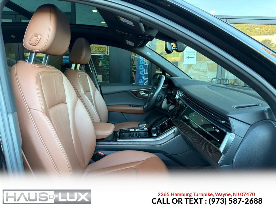 Used 2021 Audi Q7 2.0T Premium w/ Convenience Package AWD/4WD image 16
