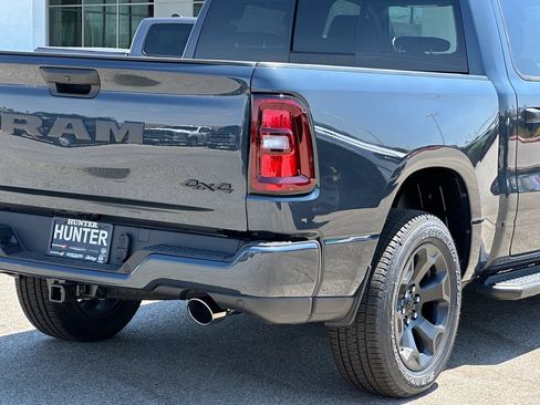 New 2026 RAM 1500 Express AWD/4WD image 8
