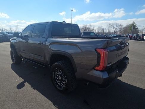 Used 2024 Toyota Tundra Limited AWD/4WD image 11