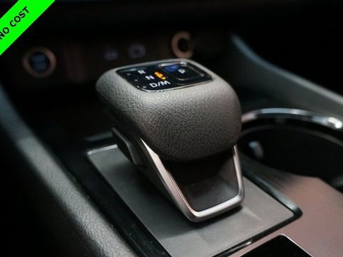 Used 2023 Nissan Rogue SV image 19