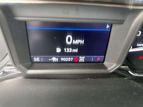 Used 2022 GMC Sierra 1500 SLT w/ SLT Convenience Package image 19