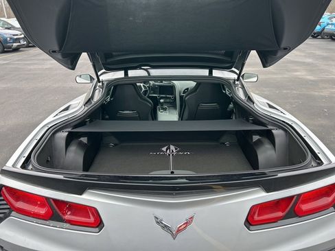 Used 2015 Chevrolet Corvette Stingray Z51 w/ 2LT Preferred Equipment Group image 30