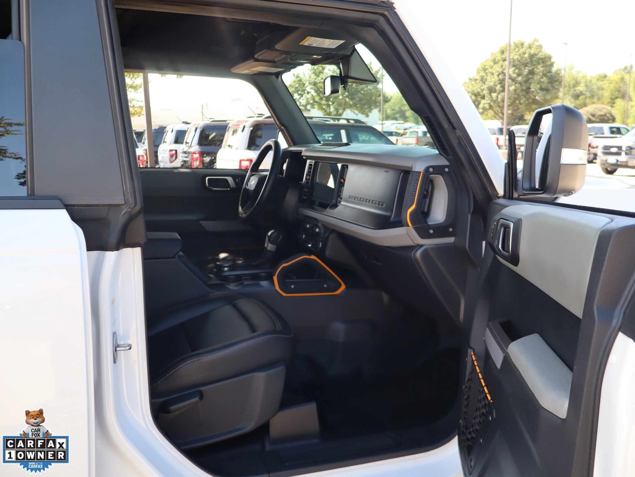 Used 2023 Ford Bronco Badlands w/ Sasquatch Package AWD/4WD image 28
