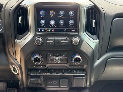 Used 2021 Chevrolet Silverado 2500 LT w/ Z71 Sport Edition AWD/4WD image 23