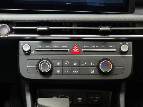 New 2026 Hyundai Tucson SE image 21