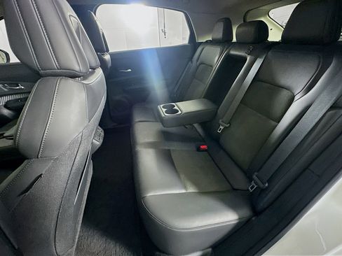 Used 2024 Nissan Ariya AWD image 29