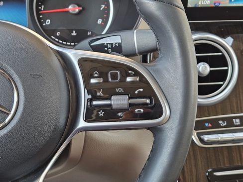 Certified 2022 Mercedes-Benz GLC 300 image 29