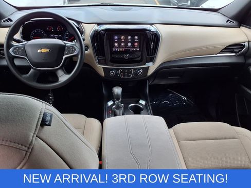 Used 2022 Chevrolet Traverse LS AWD/4WD image 9