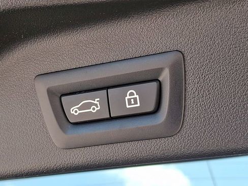 Used 2022 BMW X5 sDrive40i RWD image 35