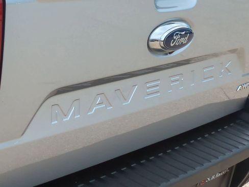 Used 2024 Ford Maverick XLT w/ XLT Luxury Package AWD/4WD image 13