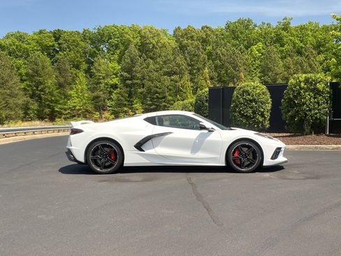 Used 2020 Chevrolet Corvette Stingray Preferred Cpe w/ 2LT Preferred Equipment Group image 11