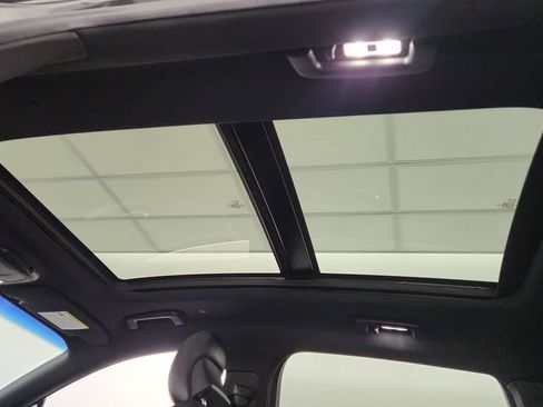 Used 2019 Lincoln Nautilus Reserve image 17