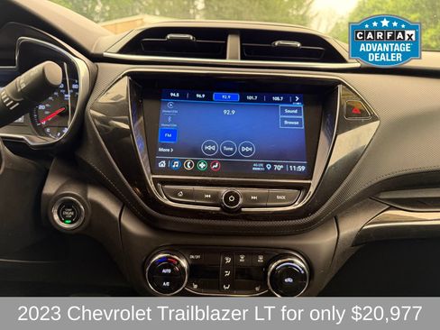 Used 2023 Chevrolet TrailBlazer LT w/ Convenience Package AWD/4WD image 16