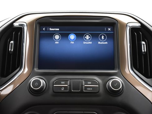 Used 2022 Chevrolet Silverado 3500 High Country image 32