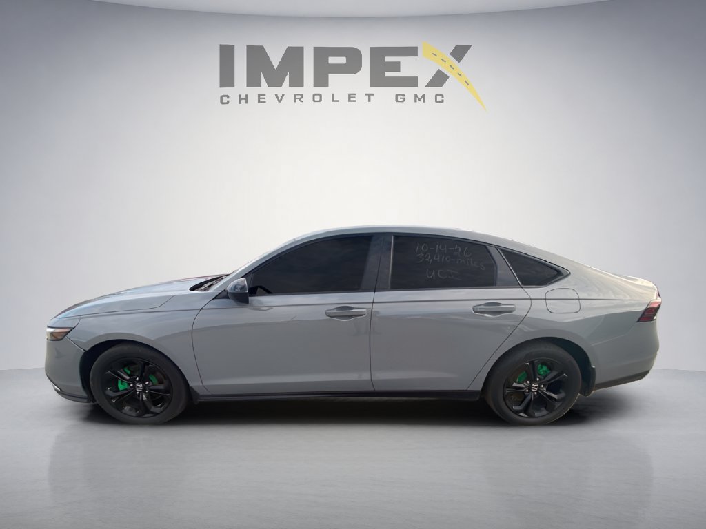 Used 2025 Honda Accord SE image 2