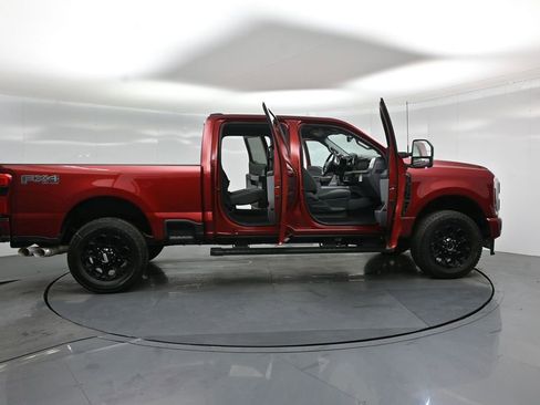 New 2026 Ford F250 XLT w/ XLT Premium Package AWD/4WD image 3