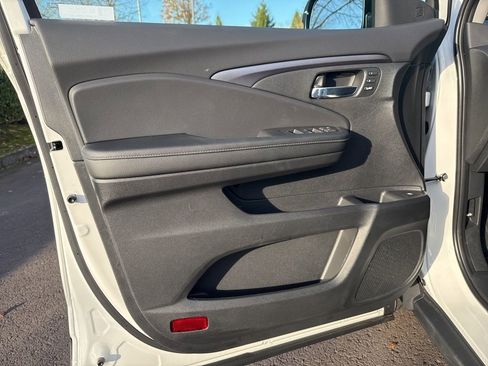 New 2026 Honda Ridgeline RTL image 16