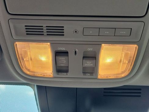 Used 2020 Honda CR-V EX-L image 27