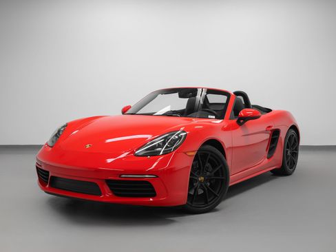 Certified 2019 Porsche 718 Boxster RWD image 6