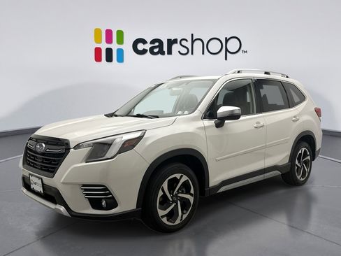 Used 2022 Subaru Forester Touring AWD/4WD image 1