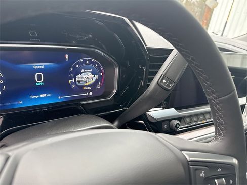 New 2026 Chevrolet Silverado 3500 LTZ w/ LTZ Premium Package image 22